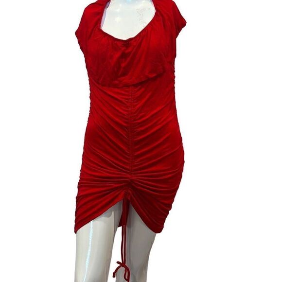 Fashion Nova Red Ruched Dress Sz.L NWT - Picture 3 of 5